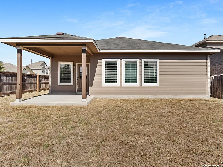 8904 Portobello Way — photo 21