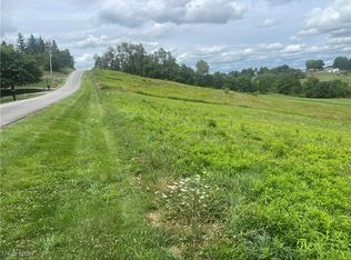 Graham Rd, Saint Clairsville, OH 43950