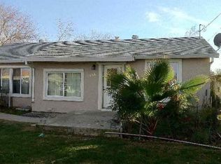 1906 Chapman Ave, Olivehurst, CA 95961