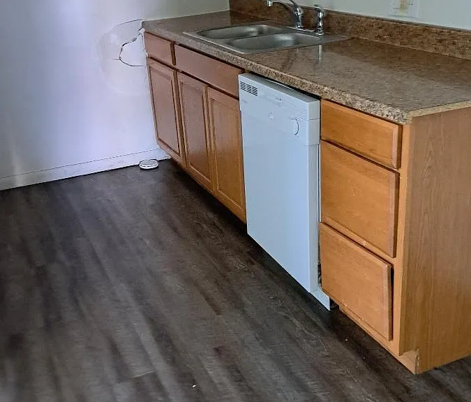 1621 Brooke Park Dr #1 — Photo 5