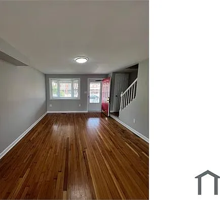 3 bed, $2,200 — Photo 3
