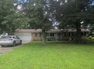36 Elizabeth Rd, Sikeston, MO 63801