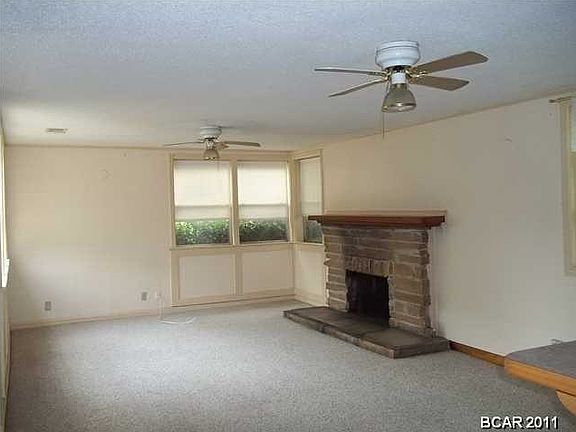 3rd image of 611 Tennessee Ave