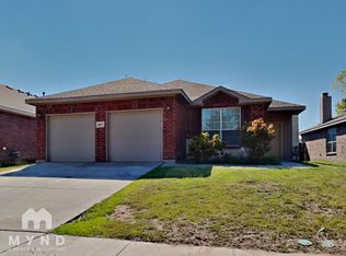 5037 Caraway Dr, Fort Worth, TX 76179