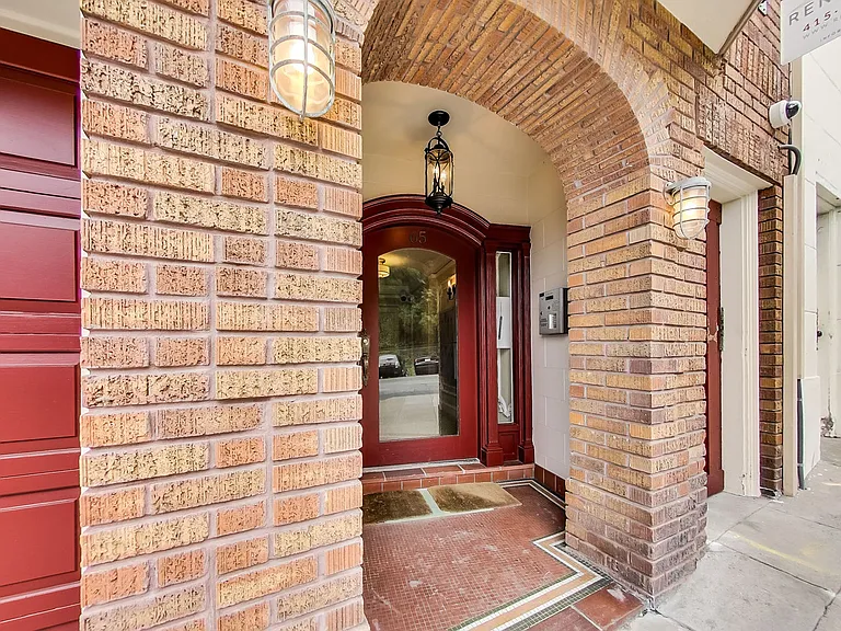 65 Buena Vista — Photo 2