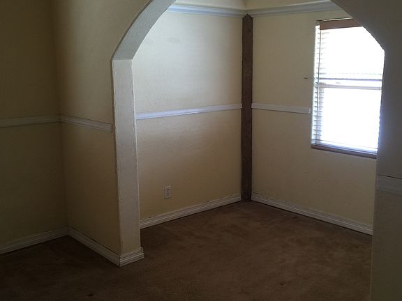 Master Bedroom Sitting Area