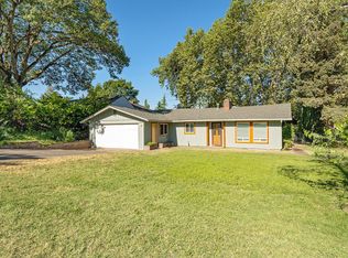 341 Hillhouse Ave, Medford, OR