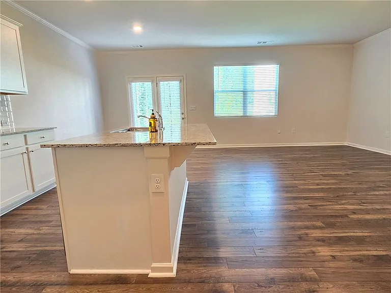 3331 Greyton Dr — Photo 10