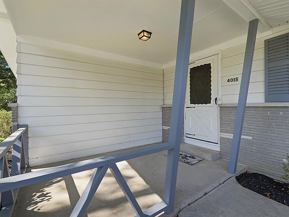 3rd image of 4015 Wedgewood Dr