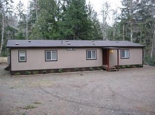 18526 Stavis Bay Rd NW, Seabeck, WA 98380