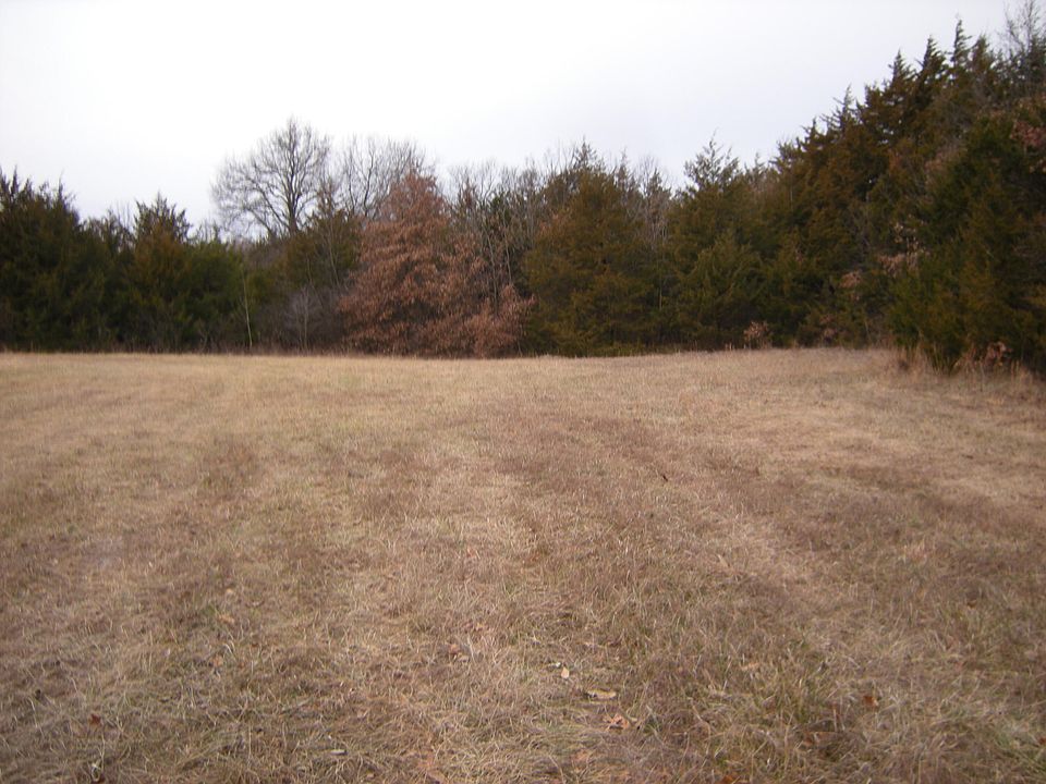 2nd image of N Tucker School Rd