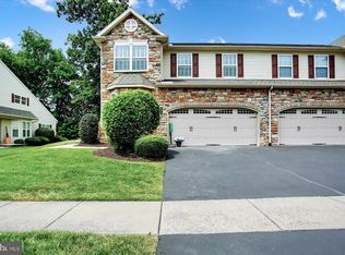 301 Pin Oak Ct, Mechanicsburg, PA 17050
