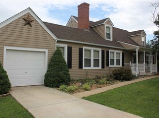 801 Junior Ave, Shenandoah, VA 22849