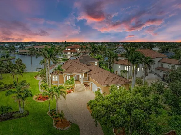 4531 Grassy Point Blvd, Port Charlotte, FL 33952