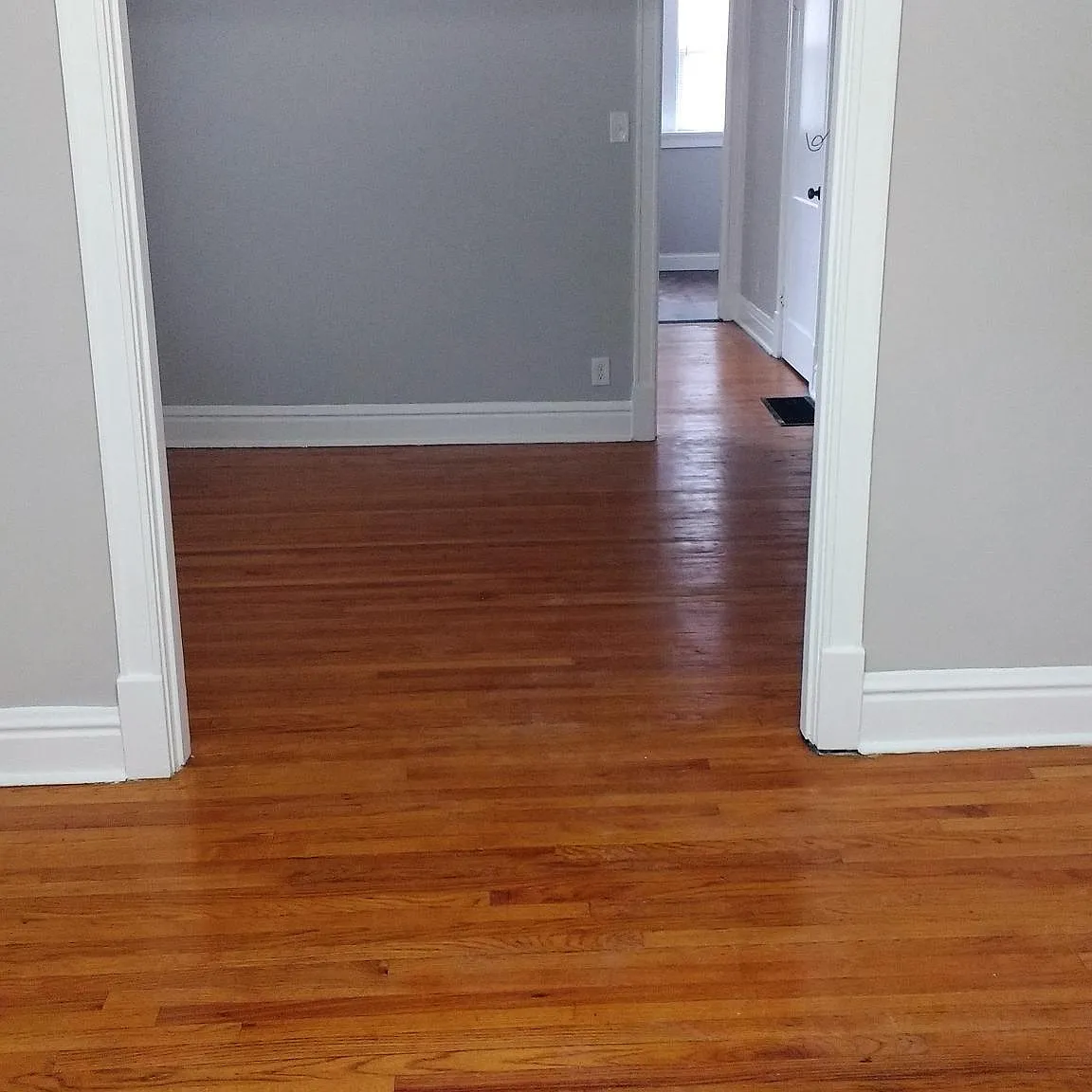 1 bed, 1000 sqft, $875 — Photo 4
