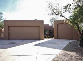 9235 N Shannon Rd, Tucson, AZ 85742