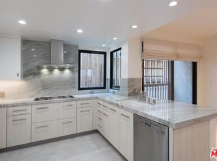 945 21st St APT 2, Santa Monica, CA 90403
