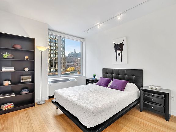5th image of 303 E 33rd St APT 5L