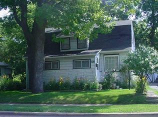 1611 Circle Ct, Waukegan, IL 60085