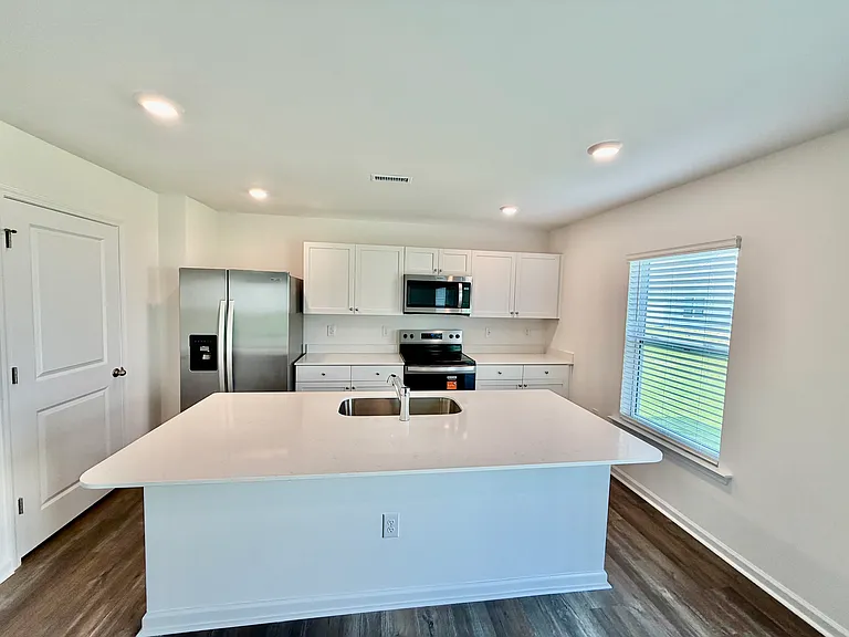 113 Vignette Dr — Photo 8