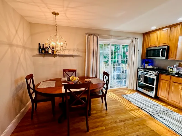 2 Aramon St #1 — Photo 2