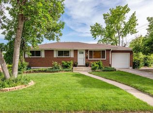 3398 W Monmouth Ave, Englewood, CO 80110