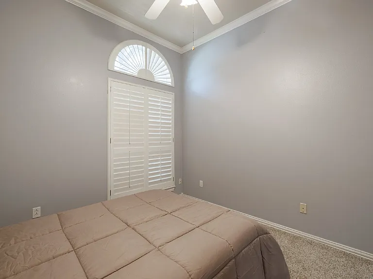 3726 Pensacola Dr — Photo 26