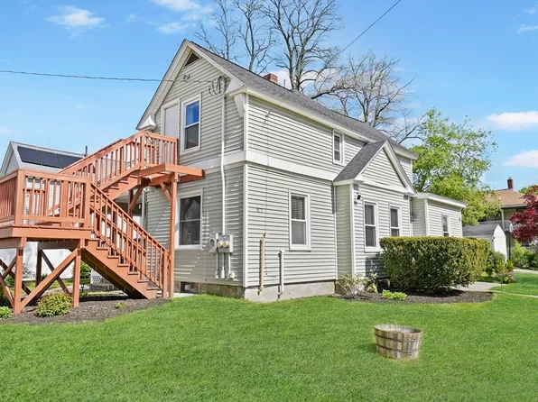 212 Spruce St, Leominster, MA 01453