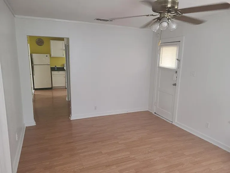 801 Vernon St — Photo 6