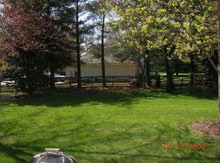 105 Peyton Rd, Sterling, VA 20165