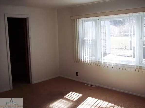 1815 Fidelity Rd, Lansing, MI 48910