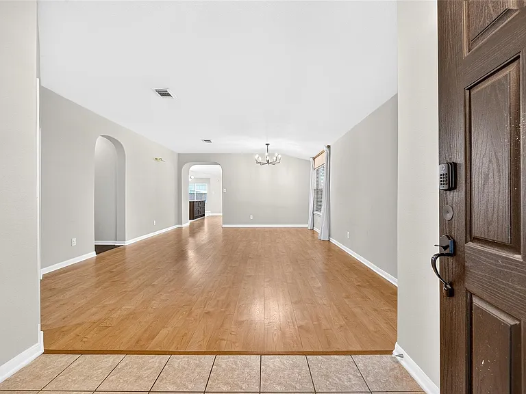 18211 Doral Rock Ct — Photo 8