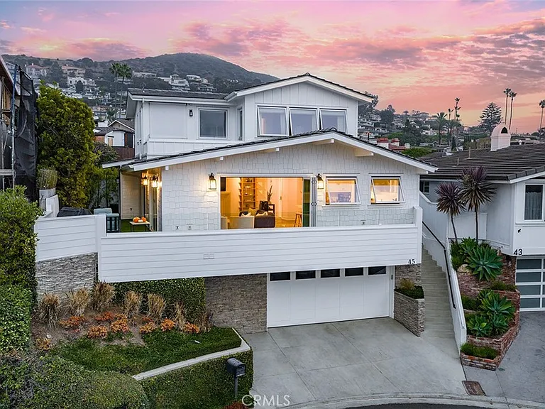 45 Emerald Bay — Photo 3