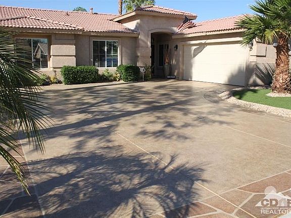 4th image of 79886 Dandelion Dr