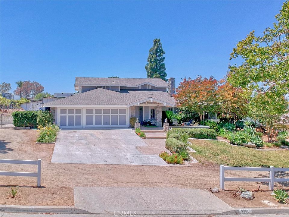 1st image of 3966 River Ridge Dr