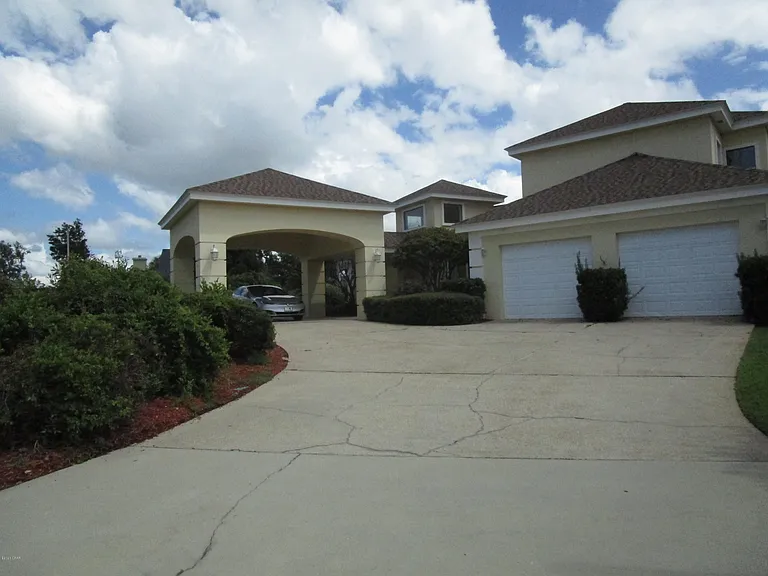 631 Amberjack Dr — Photo 2