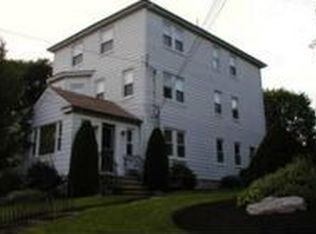 19 1/2 Shippee Ave, West Warwick, RI 02893