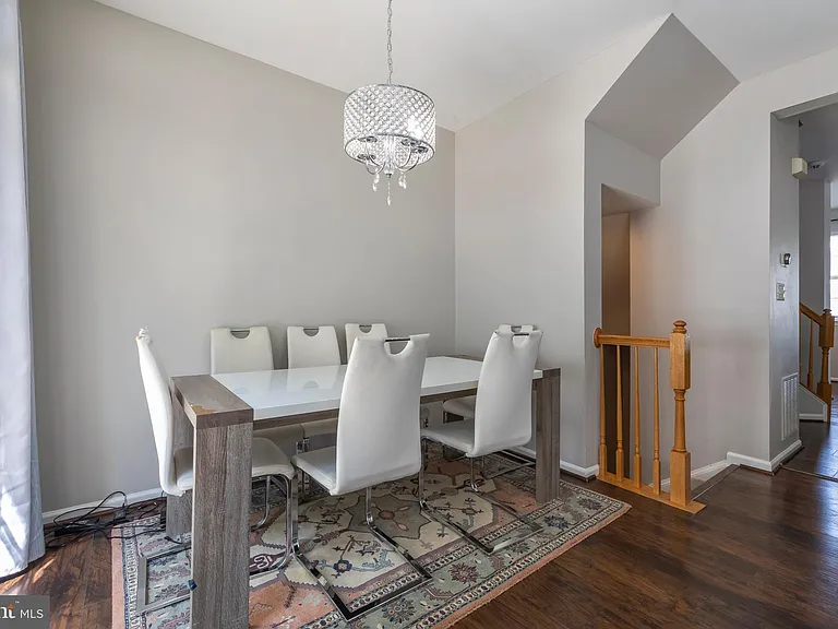 4004 Meadow Trail Ln — Photo 13