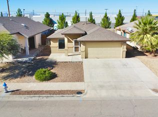 3453 Scarlet Point Dr, El Paso, TX 79938