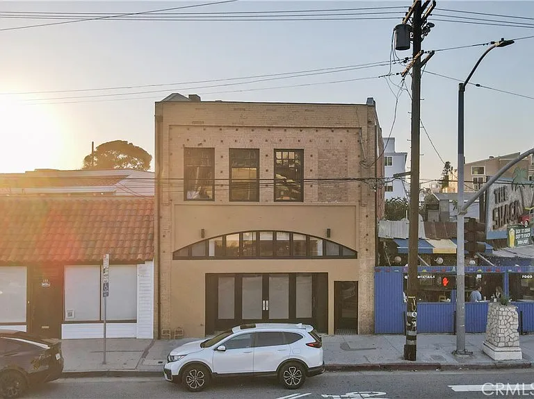 181 Culver Blvd #A — Photo 7