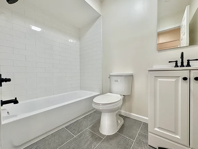 156 Ridgewood Ave #1 — Photo 40