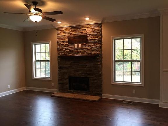 3rd image of 45 Easthaven Lot 45