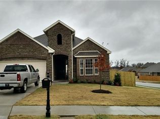 514 Oak Run Ln, Cave Springs, AR 72718