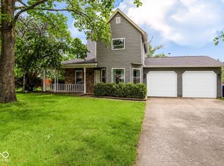 11233 Bayridge Cir E, Indianapolis, IN 46236