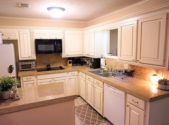5th image of 311 Trailwood Cir