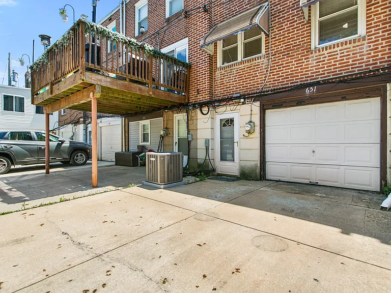 651 Magnolia Ave — Photo 28