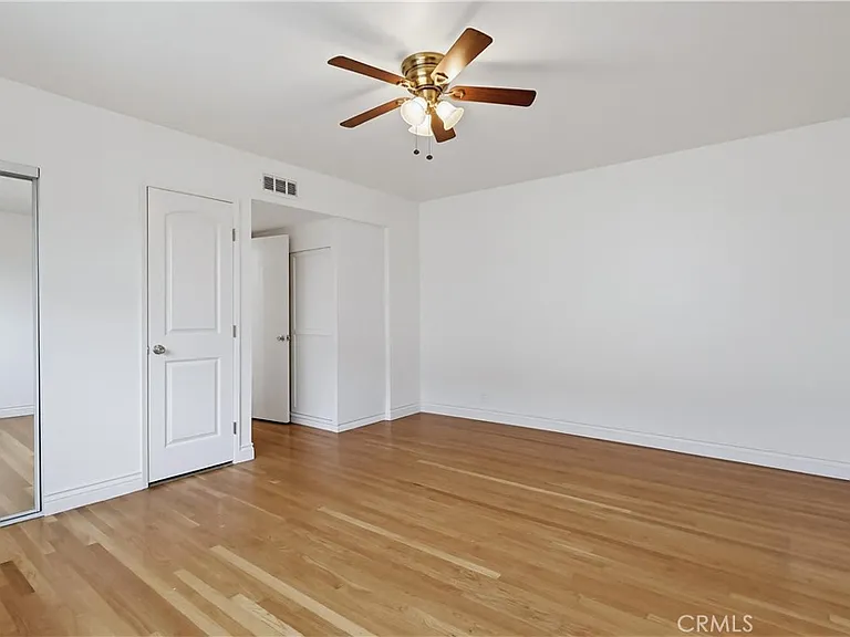 312 Raymondale Dr — Photo 16