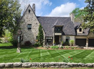 1125 S Delaware Ave, Springfield, MO 65804