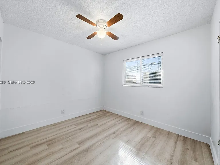 446 SW 4th Ave #2 — Photo 8