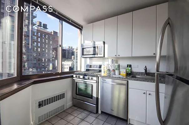 Rented by Compass | media 2